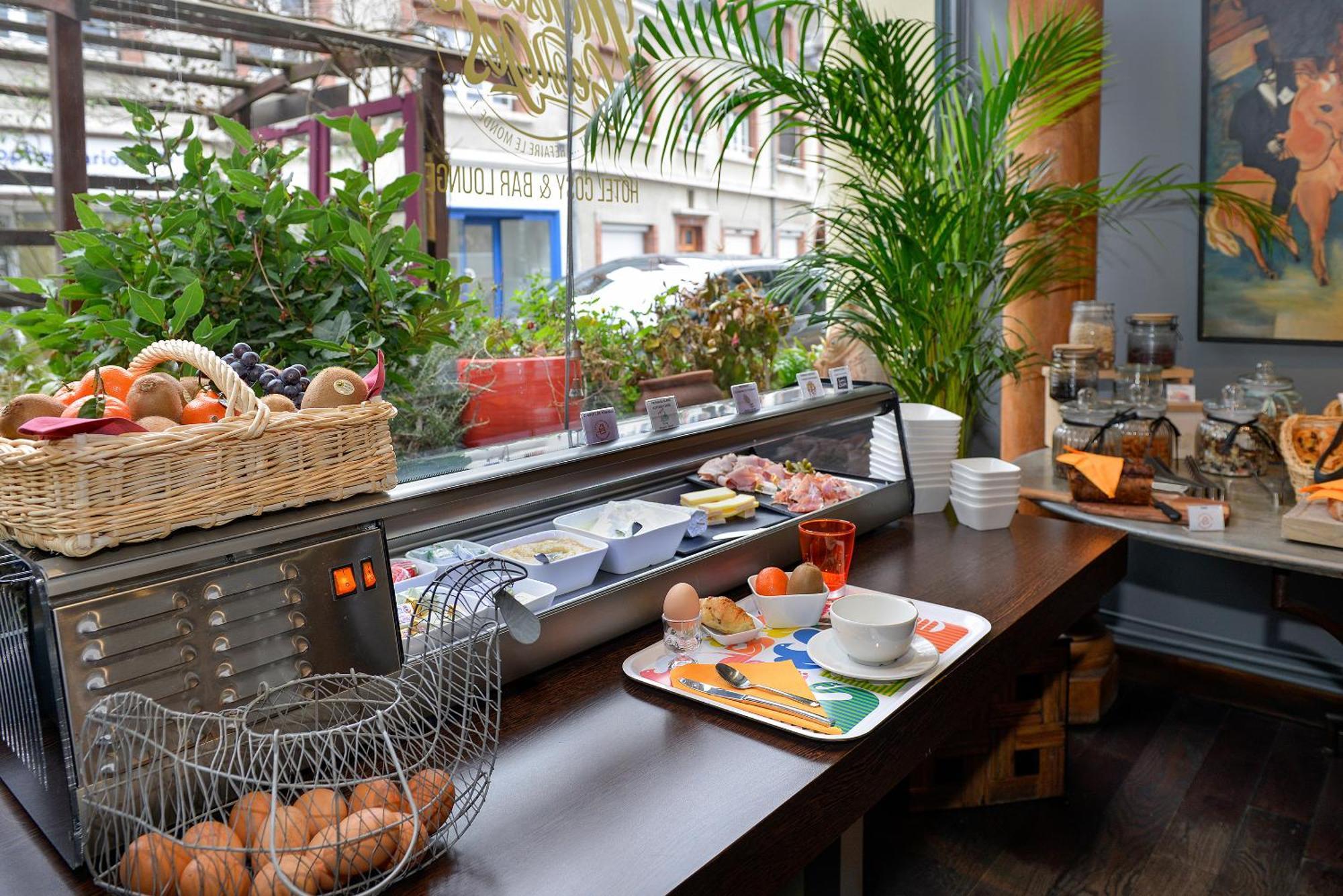 Hotel Logis Le Saint Georges Vendôme